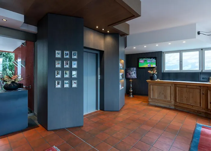 Bruno Hotel