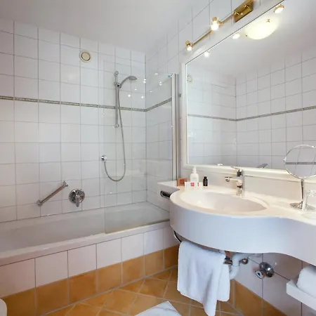 Bruno Hotel